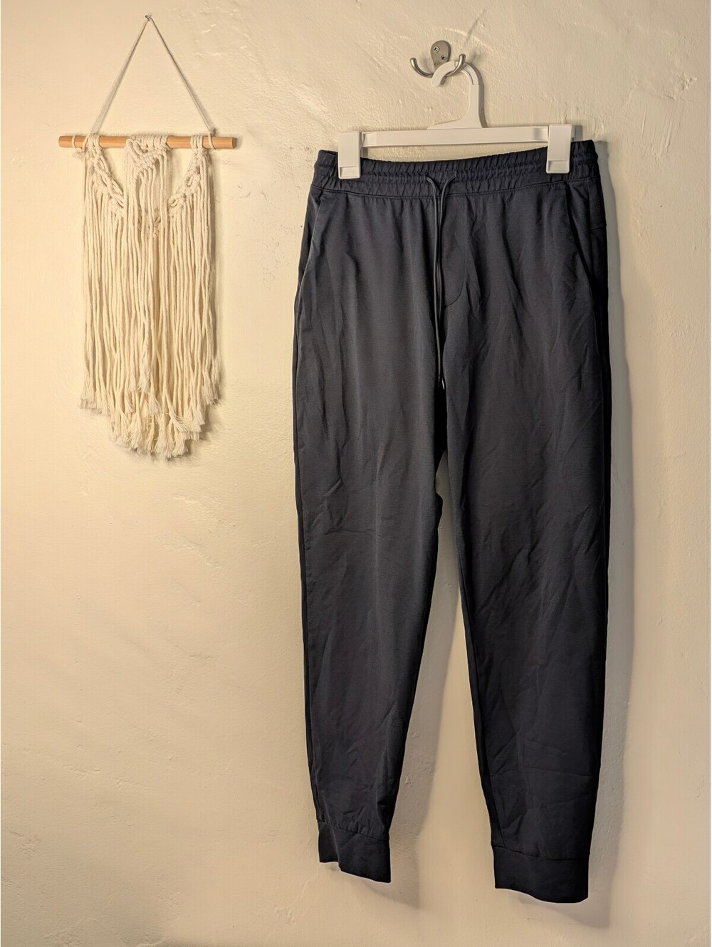UNIQLO Men's Ultra Stretch Active Jogger Pants Size M